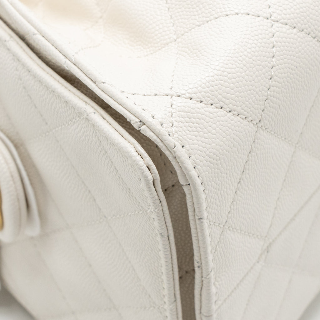 Chanel Small 25 Bag Caviar White GHW (Microchip)