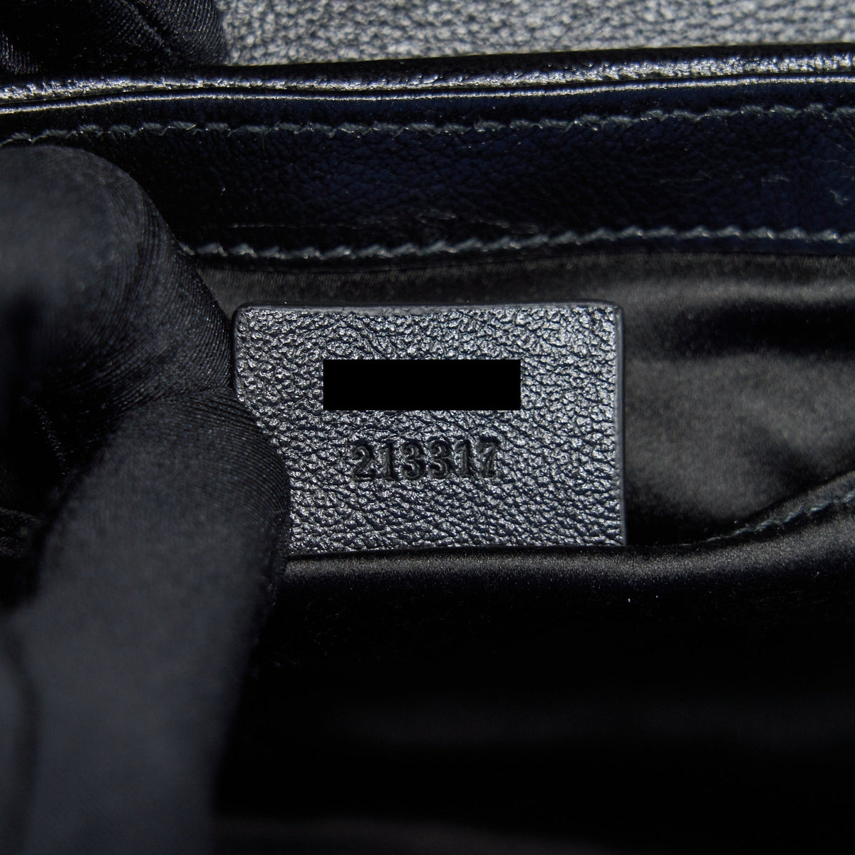 GUCCI MARMONT MINI SEQUIN SHOULDER BAG BLACK