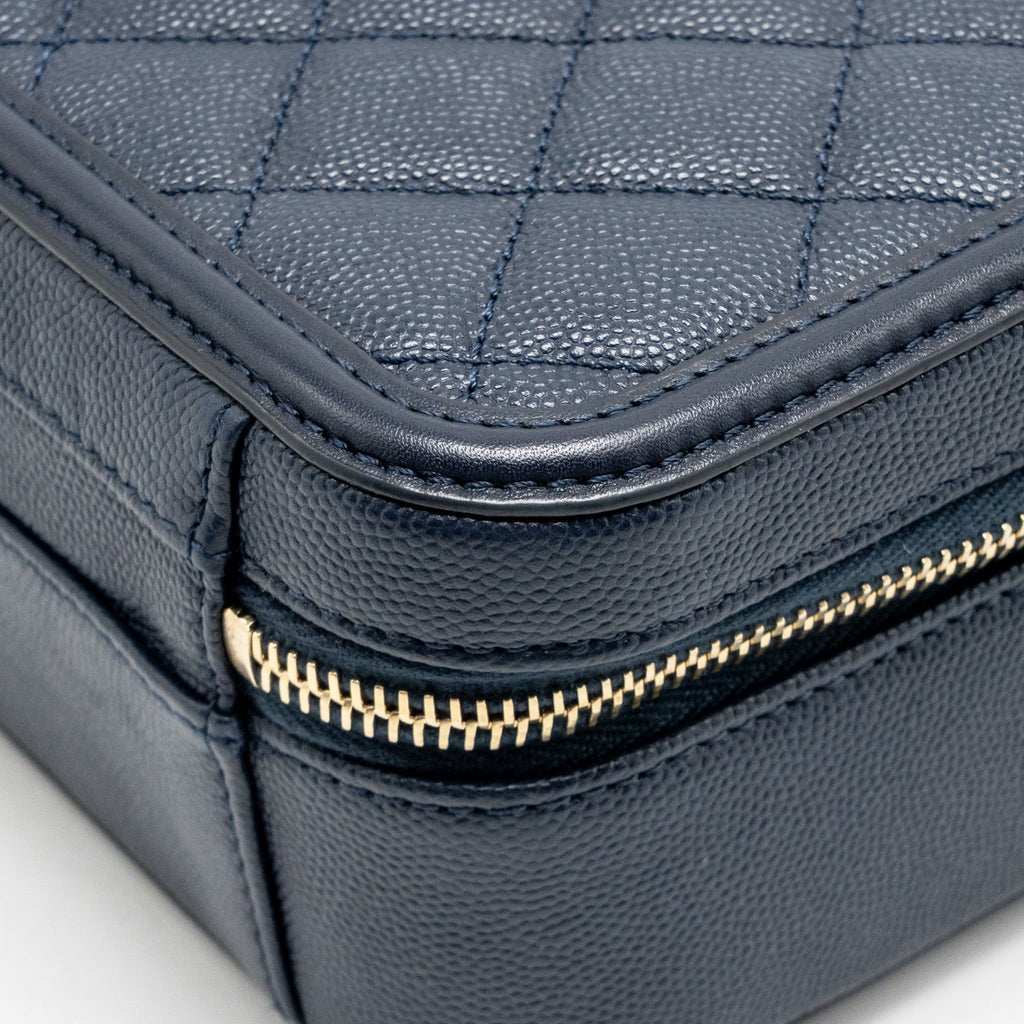 Chanel Medium CC Filigree Vanity Case Caviar Navy GHW