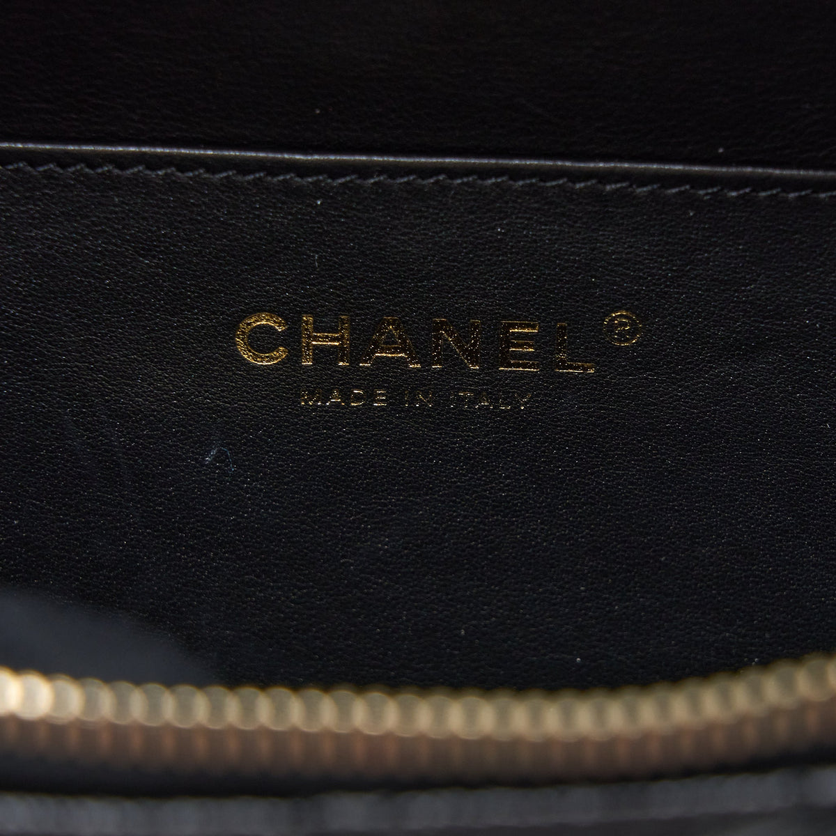 CHANEL 22S TOP HANDLE SMALL VANITY CASE CAVIAR BLACK BRUSHED GHW (MICROCHIP)