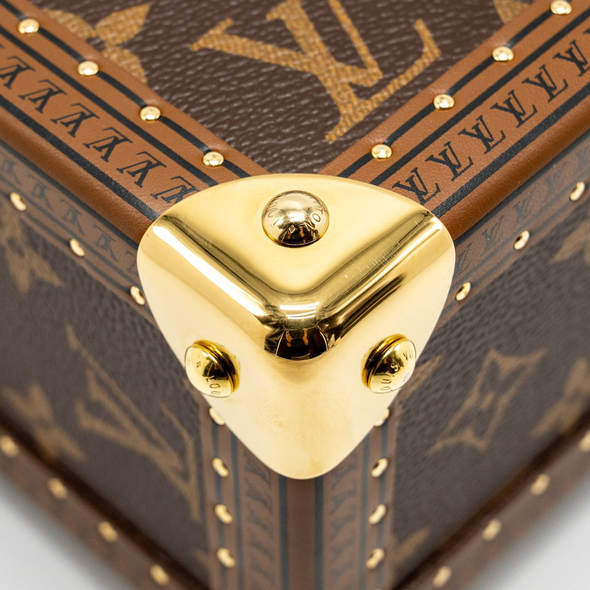 LOUIS VUITTON CAMERA BOX TRUNK MONOGRAM CANVAS/LEATHER GHW