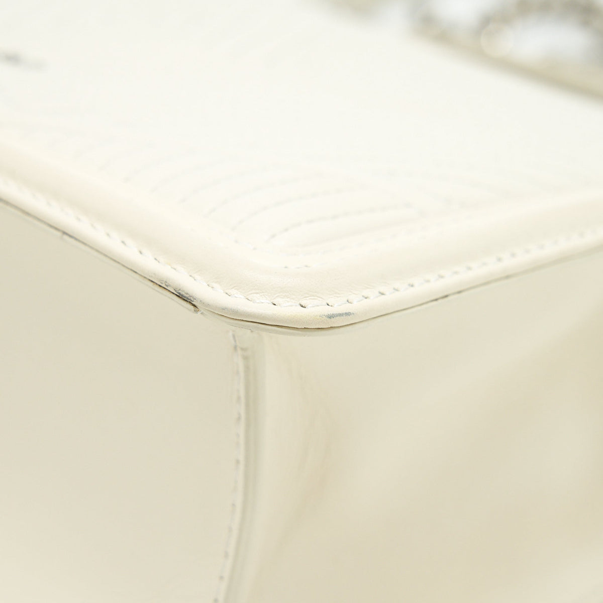 BVLGARI SERPENTI DIAMOND BLAST SHOULDER BAG IN WHITE SHW
