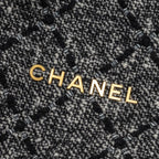 CHANEL MEDIUM 22 BAG TWEED BLACK / GREY GHW (MICROCHIP)