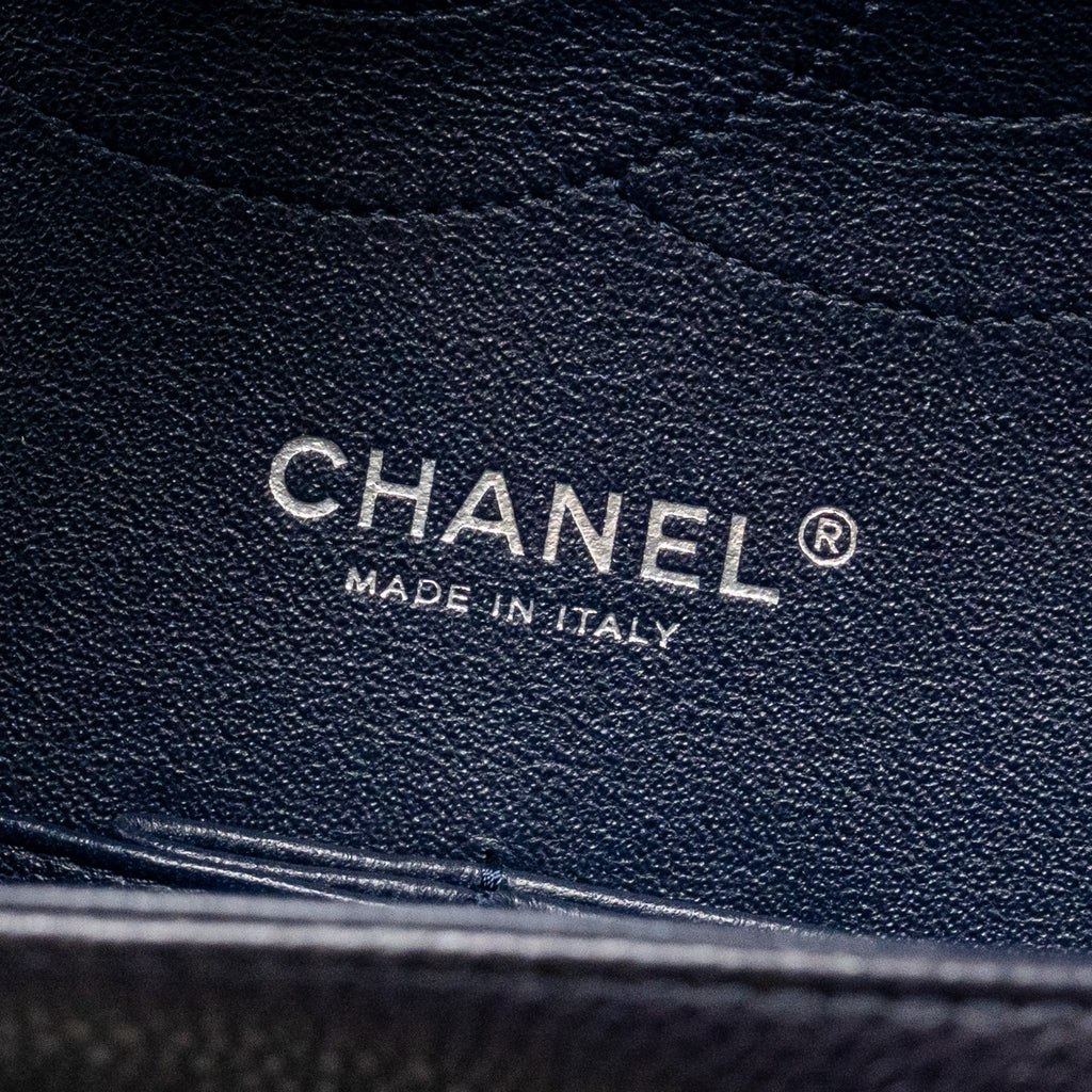 CHANEL JUMBO CLASSIC DOUBLE FLAP BAG CAVIAR DARK BLUE SHW