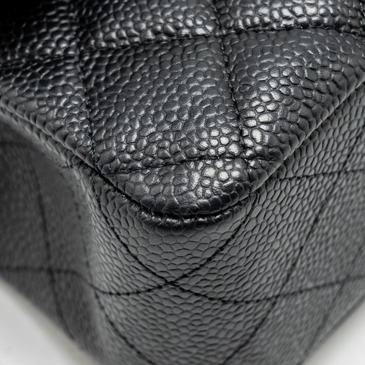 CHANEL MEDIUM CLASSIC DOUBLE FLAP BAG CAVIAR BLACK SHW