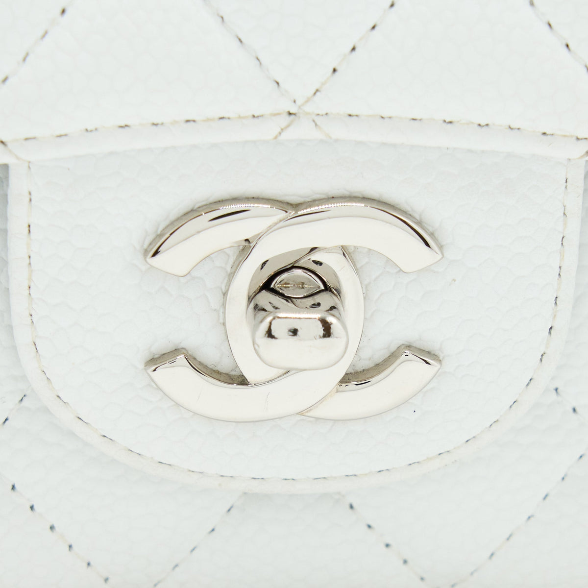 CHANEL MEDIUM CLASSIC FLAP CAVIAR WHITE SHW