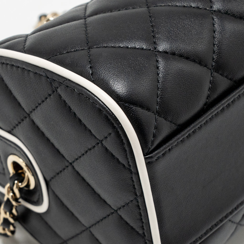 Chanel 25P Quilted Bowling Bag Lambskin Black/White LGHW (Microchip)