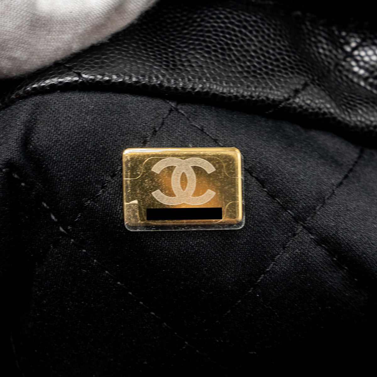 CHANEL MINI 22 BAG CAVIAR BLACK GHW (MICROCHIP)