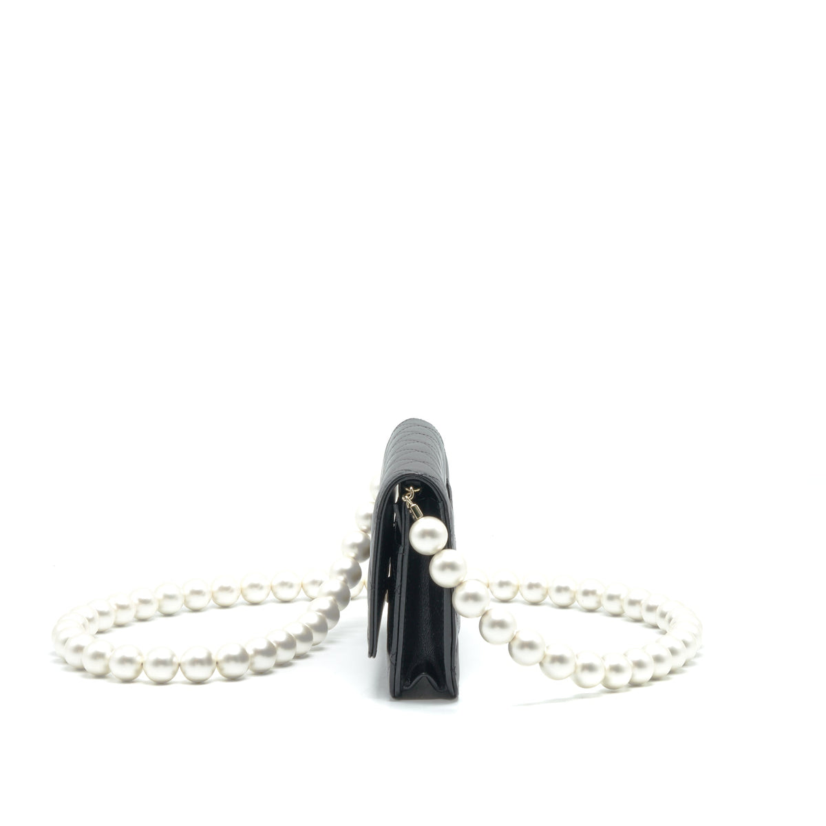 CHANEL GIANT PEARL CRUSH WALLET ON CHAIN BLACK