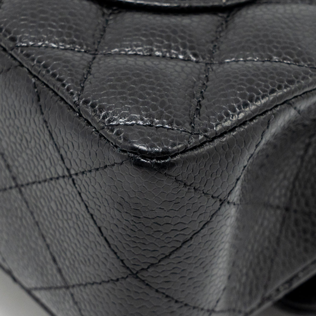 CHANEL SMALL CLASSIC DOUBLE FLAP BAG CAVIAR BLACK GHW (MICROCHIP)