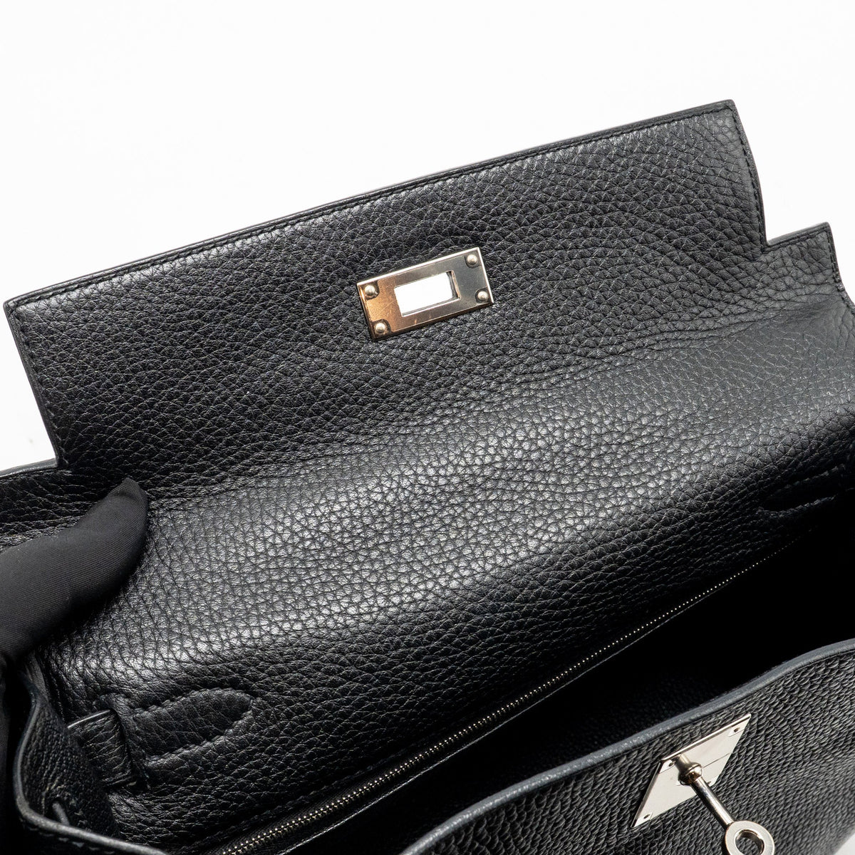 Hermes Kelly 28 Clemence Black SHW