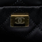 CHANEL 22 BAG MEDIUM SHINY CALFSKIN BLACK GHW (MICROCHIP)