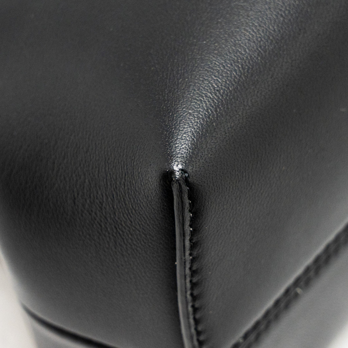 FENDI MEDIUM FENDI FIRST BAG NAPPA BLACK GHW