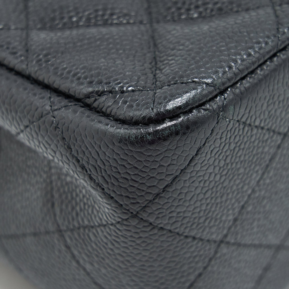 CHANEL JUMBO CLASSIC FLAP BAG CAVIAR BLACK SHW