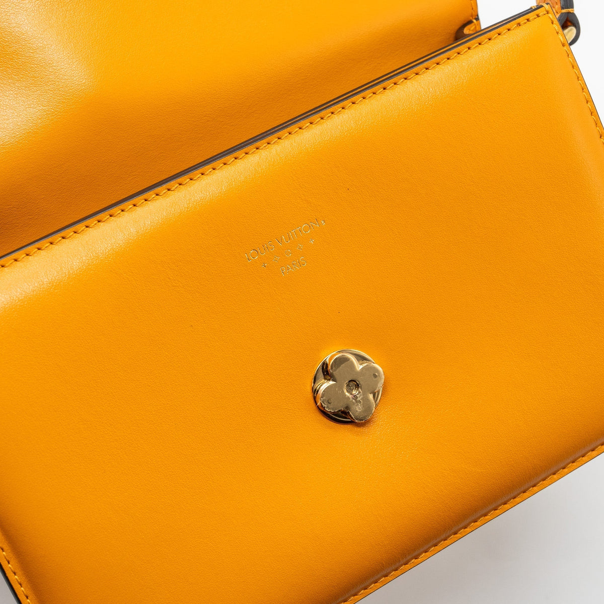 LOUIS VUITTON LV PONT 9 CALFSKIN SUMMER GOLD GHW