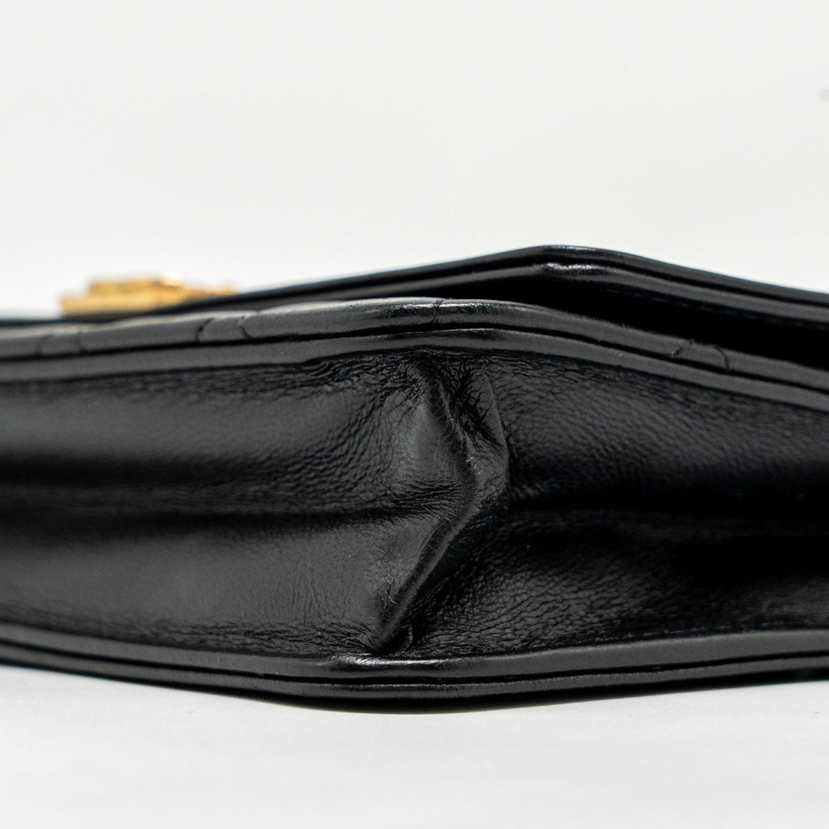 CHANEL BOY WALLET ON CHAIN LAMBSKIN BLACK GHW