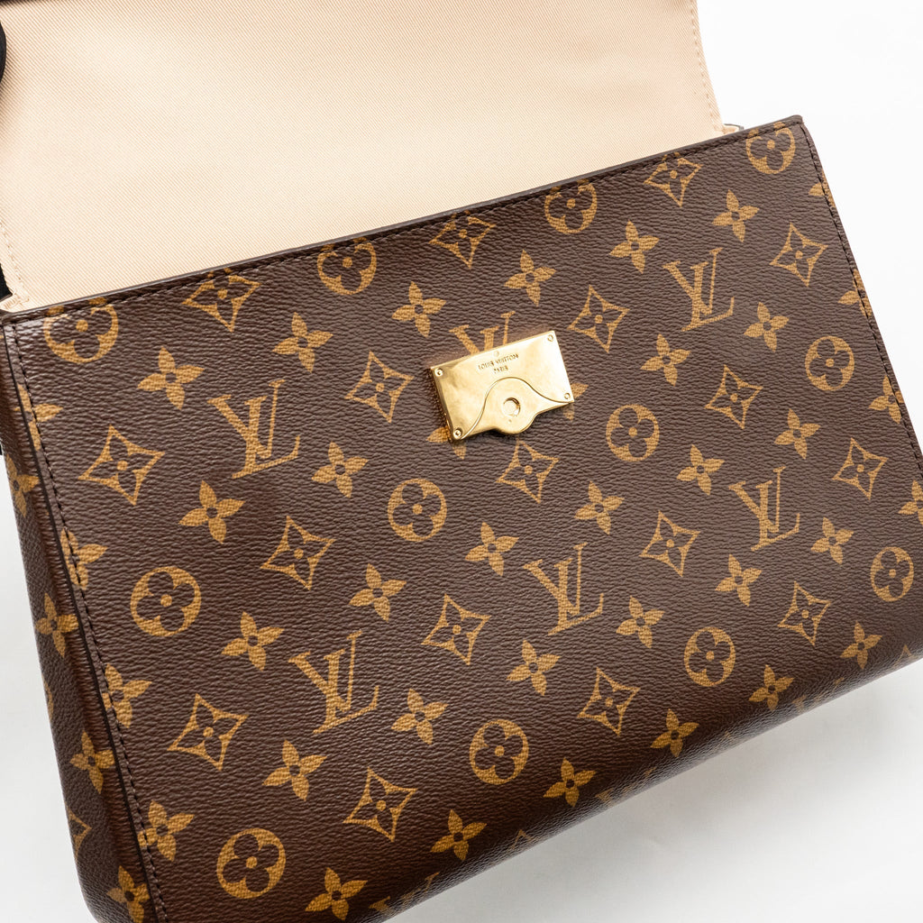 Louis Vuitton Cluny MM Monogram Canvas/Leather GHW