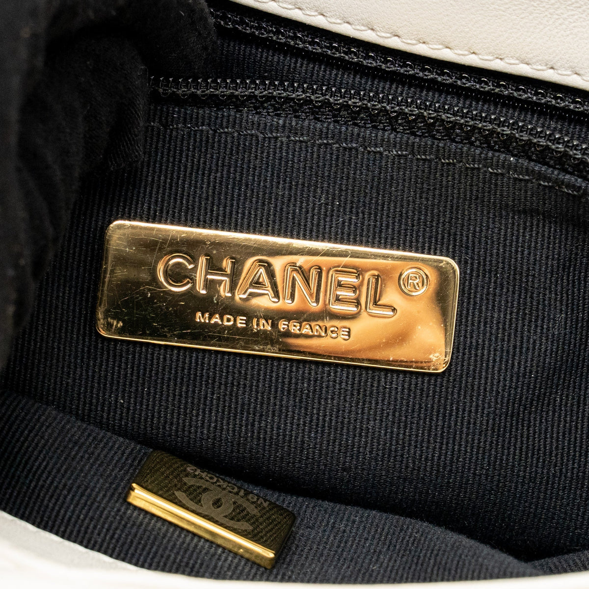 Chanel small 19 bag lambskin white multicoloured hardware (microchip)