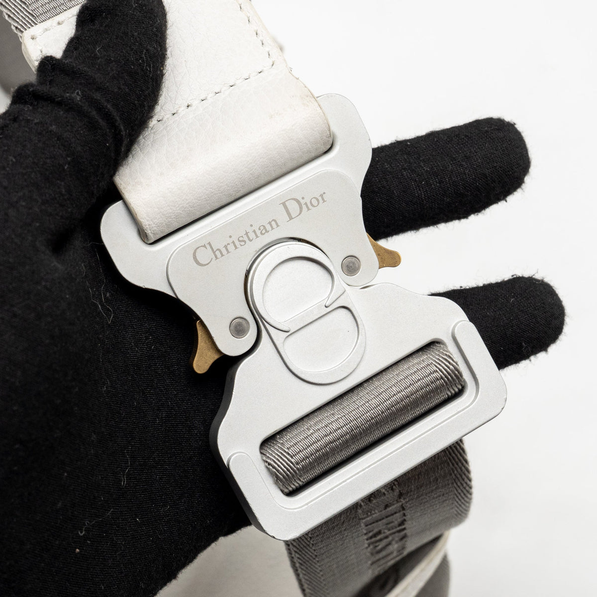 DIOR HOMME SADDLE BELT BAG CALFSKIN WHITE SHW