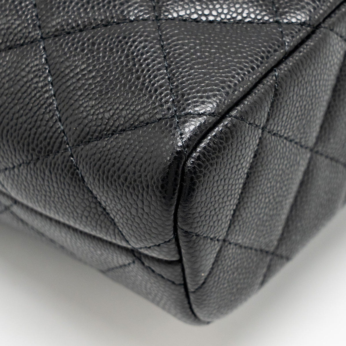 CHANEL QUILTED HOBO BAG WITH CHAIN CAVIAR BLACK LGHW (MICROCHIP)