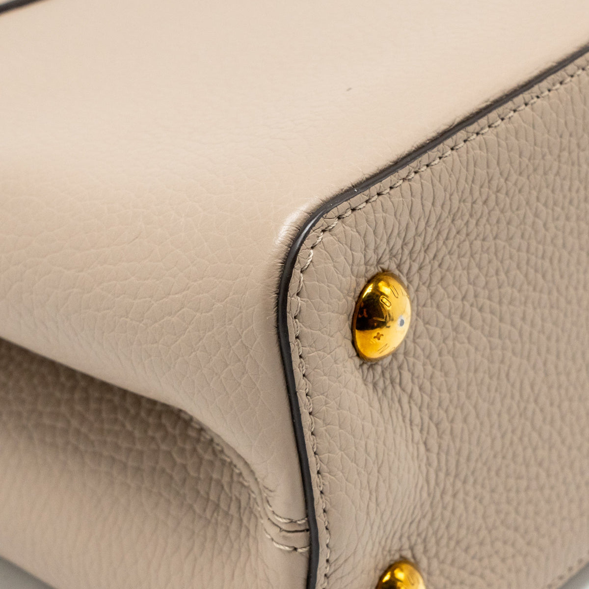 Louis Vuitton Capucines BB Calfskin Grey GHW