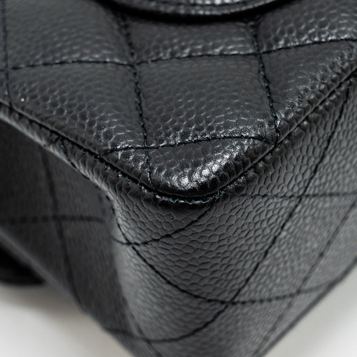 CHANEL SMALL CLASSIC DOUBLE FLAP BAG CAVIAR BLACK GHW(MICROCHIP)