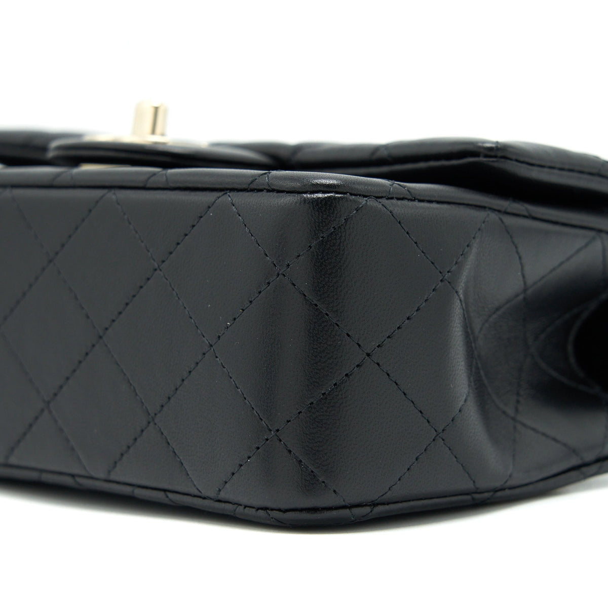 CHANEL 22P TOP HANDLE MINI RECTANGULAR FLAP BAG LAMBSKIN BLACK LGHW
