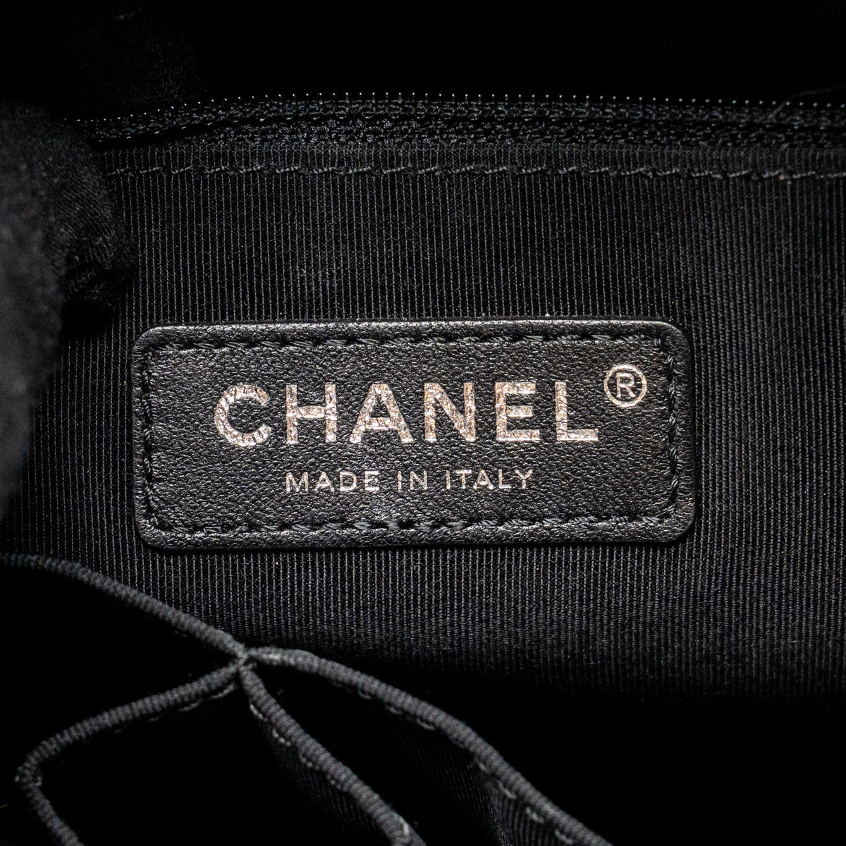 CHANEL LARGE GABRIELLE HOBO BAG CALFSKIN / PATENT BLACK MULTICOLOR HARDWARE
