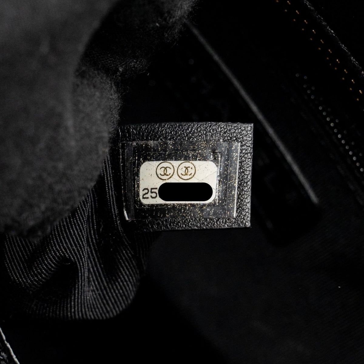 CHANEL LARGE GABRIELLE HOBO BAG CALFSKIN / PATENT BLACK MULTICOLOR HARDWARE