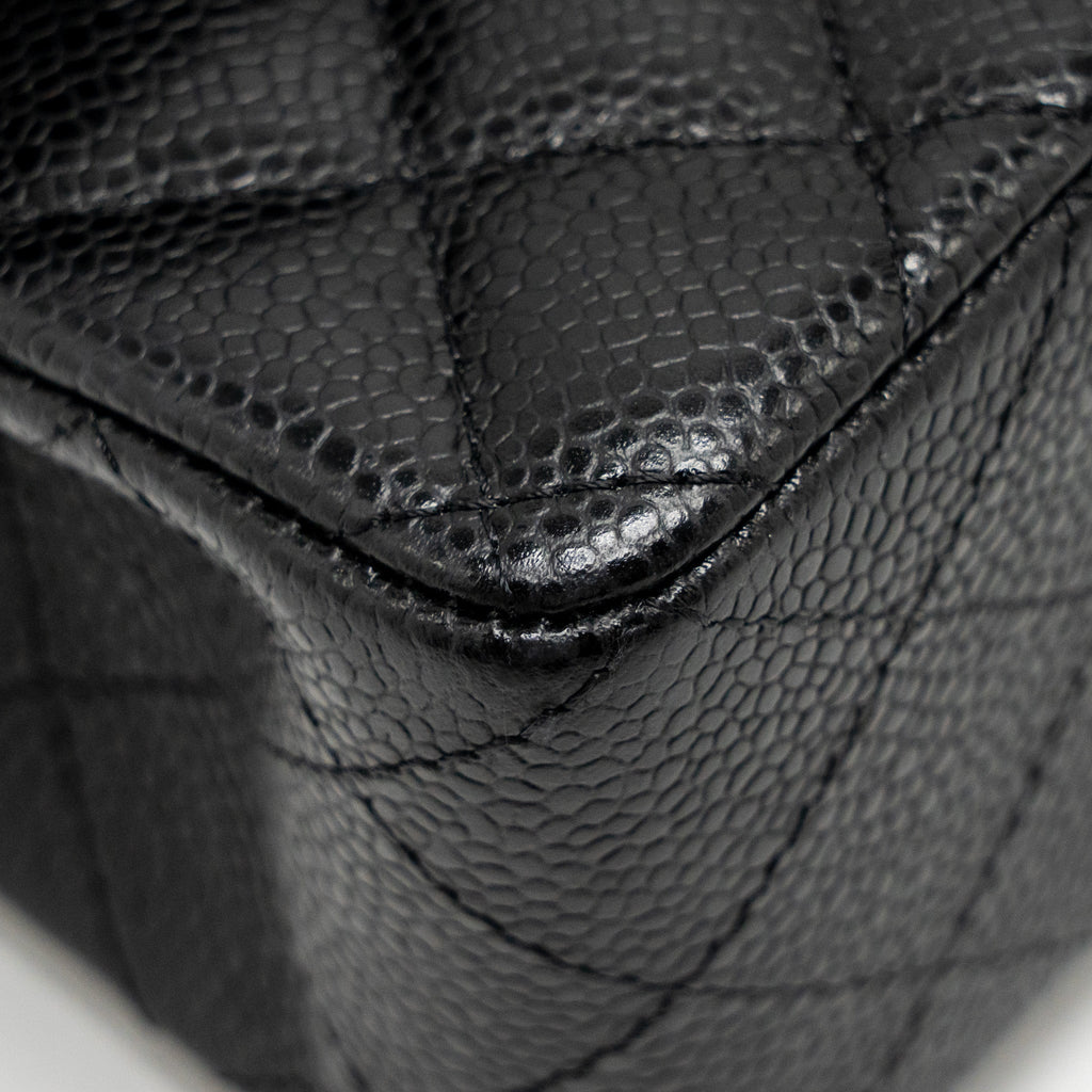 CHANEL SMALL CLASSIC DOUBLE FLAP BAG CAVIAR BLACK GHW (MICROCHIP)
