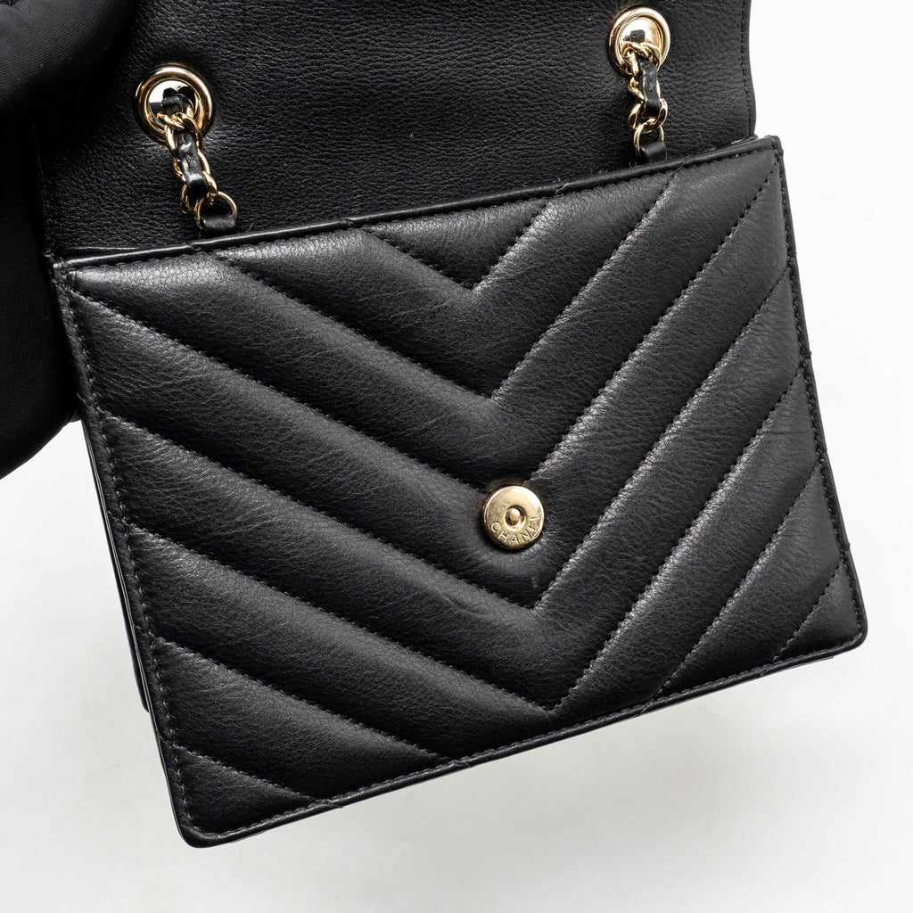 Chanel Small Envelope Flap Bag Chevron Calfskin Black GHW