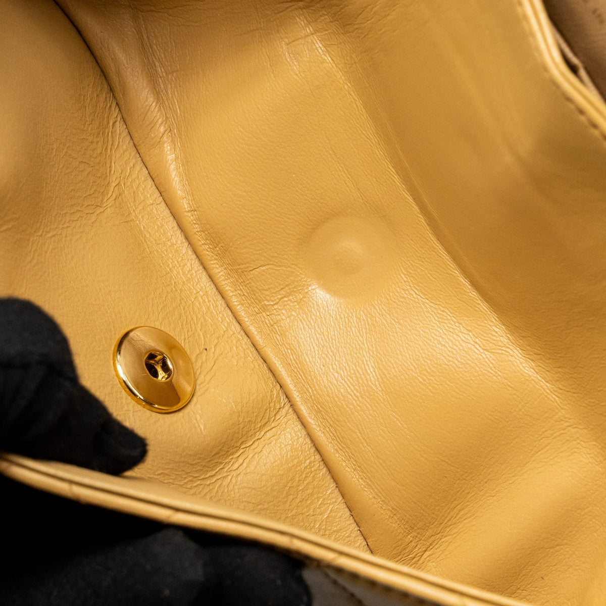 CHANEL MEDIUM CLASSIC DOUBLE FLAP BAG LAMBSKIN BEIGE GHW
