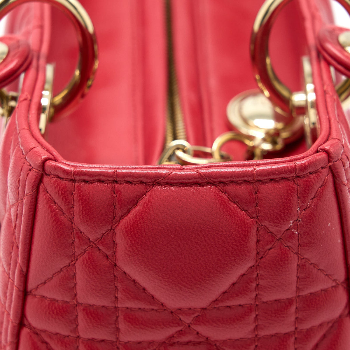 DIOR MEDIUM LADY DIOR LAMBSKIN RED GHW