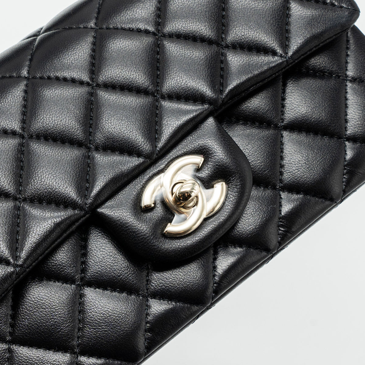 CHANEL TOP HANDLE MINI RECTANGULAR FLAP BAG LAMBSKIN BLACK LGHW(MICROCHIP)