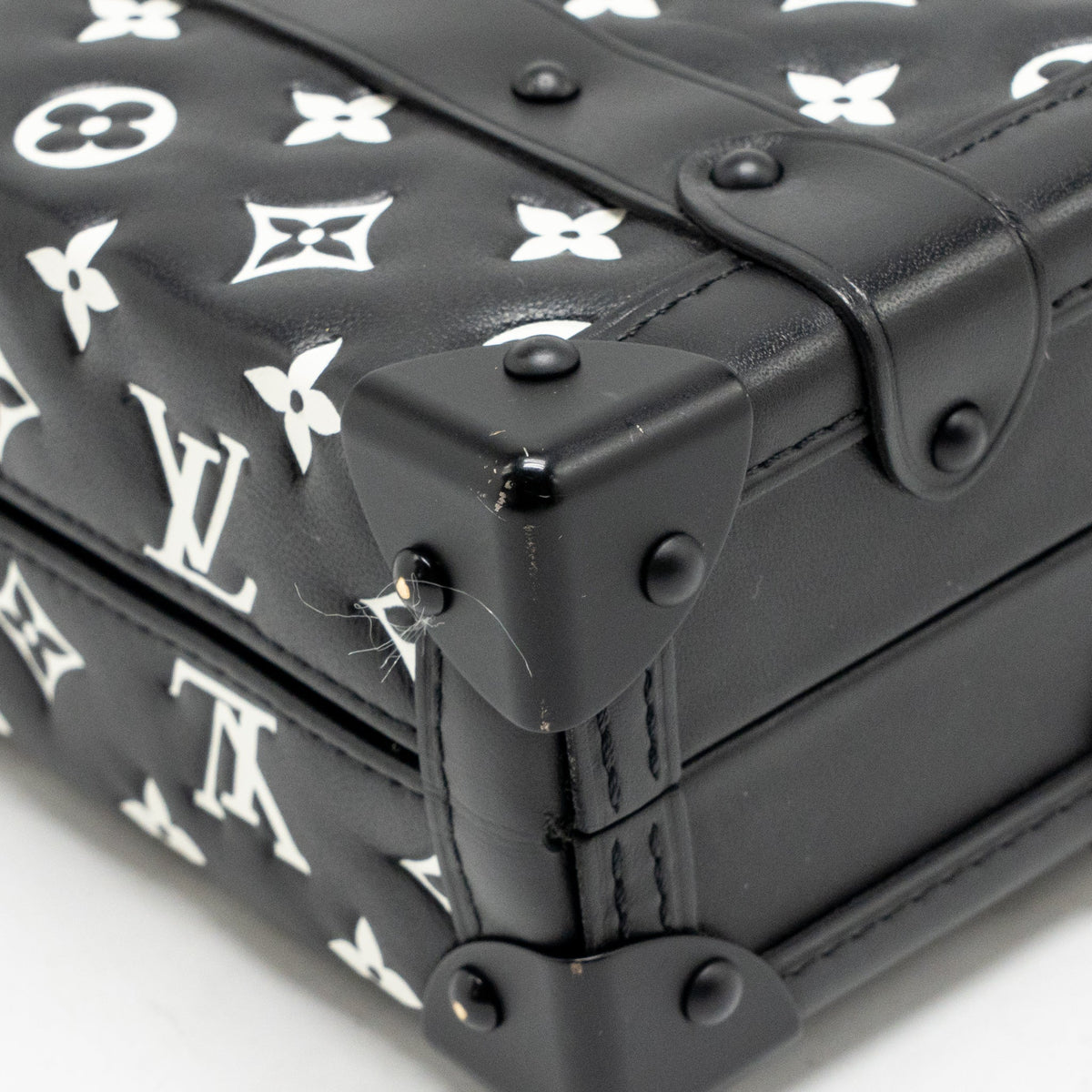 Louis Vuitton Petite Malle Monogram Embossed Leather Black/Red Multicolour Hardware