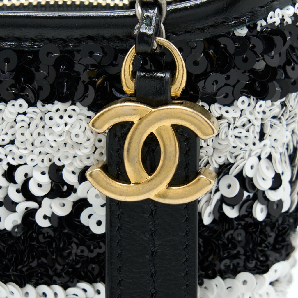 CHANEL SMALL GABRIELLE HOBO BAG SEQUINS BLACK/WHITE WITH MULTICOLOUR HARDWARE