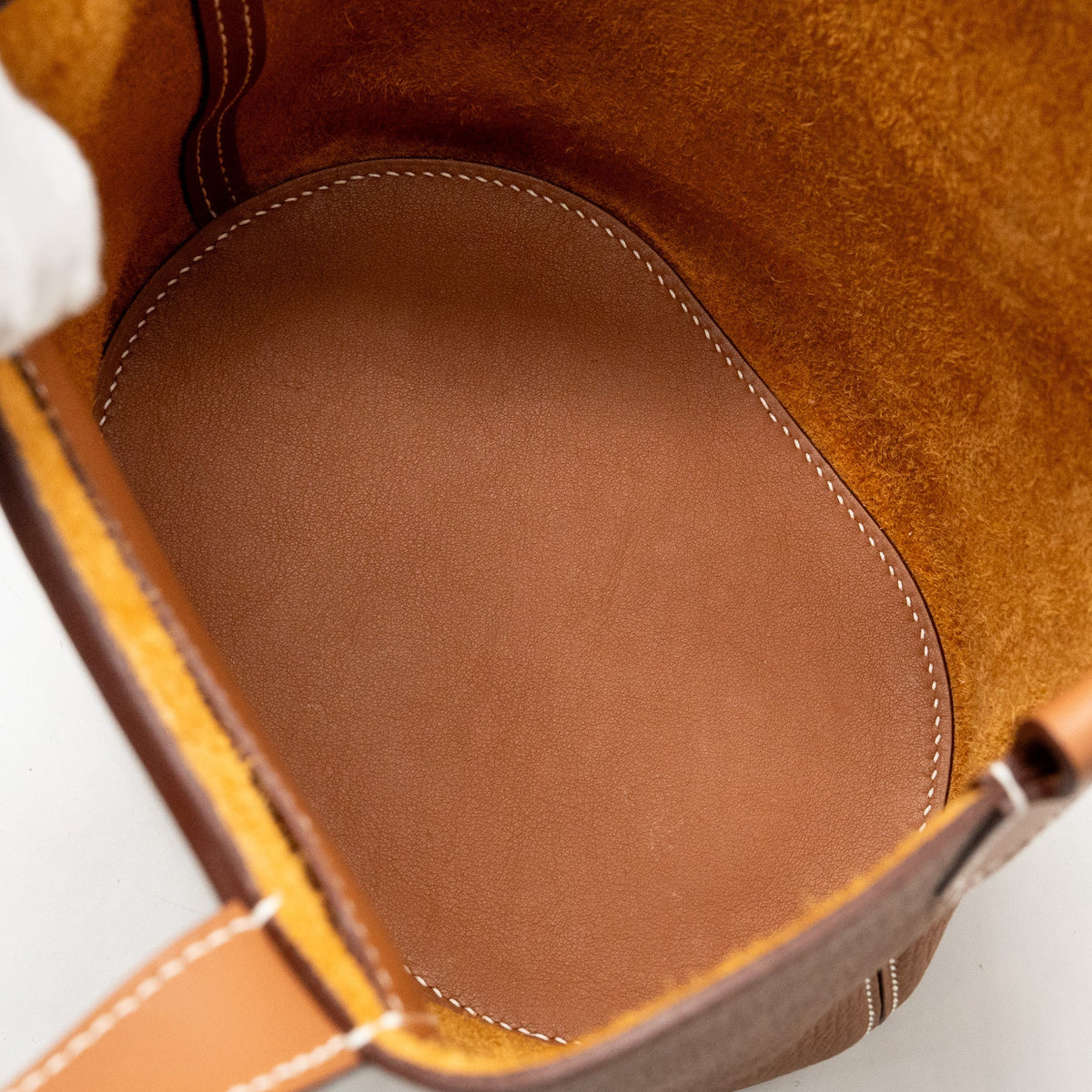 HERMES IN-THE-LOOP 18 BAG CLEMENCE/SWIFT GOLD GHW