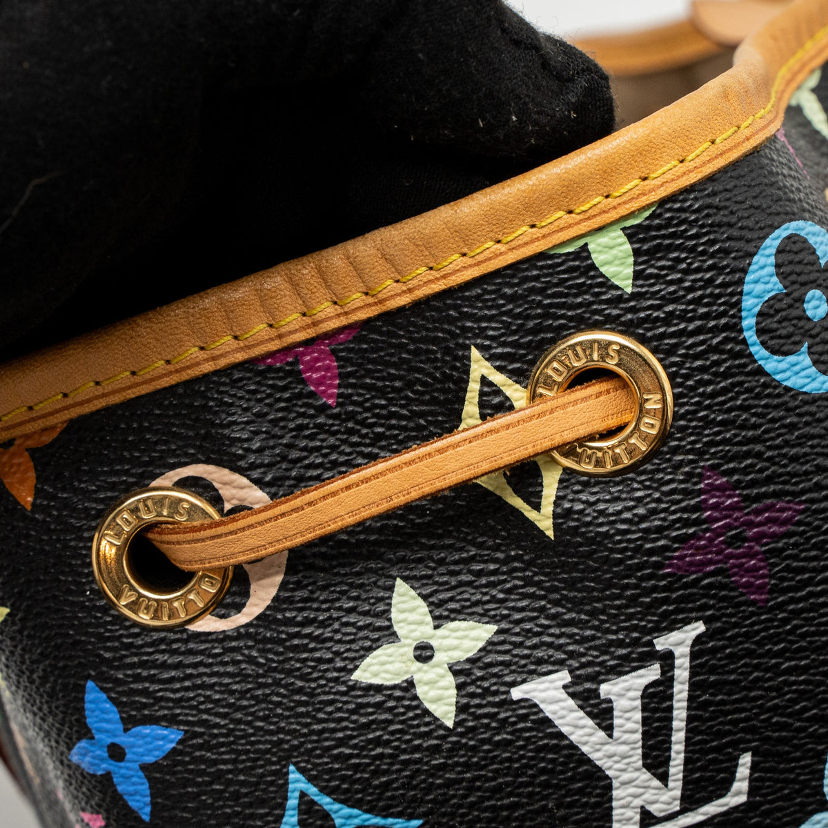 LOUIS VUITTON PETIT NOE MONOGRAM CANVAS BLACK/MULTICOLOUR GHW