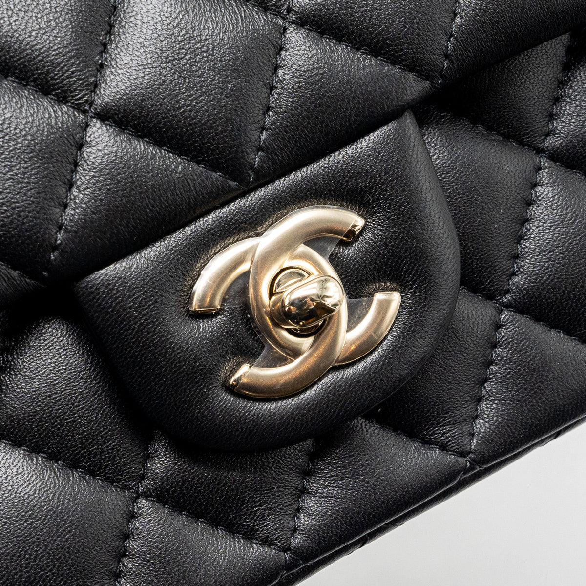 CHANEL TOP HANDLE MINI RECTANGULAR FLAP BAG LAMBSKIN BLACK LGHW (MICROCHIP)