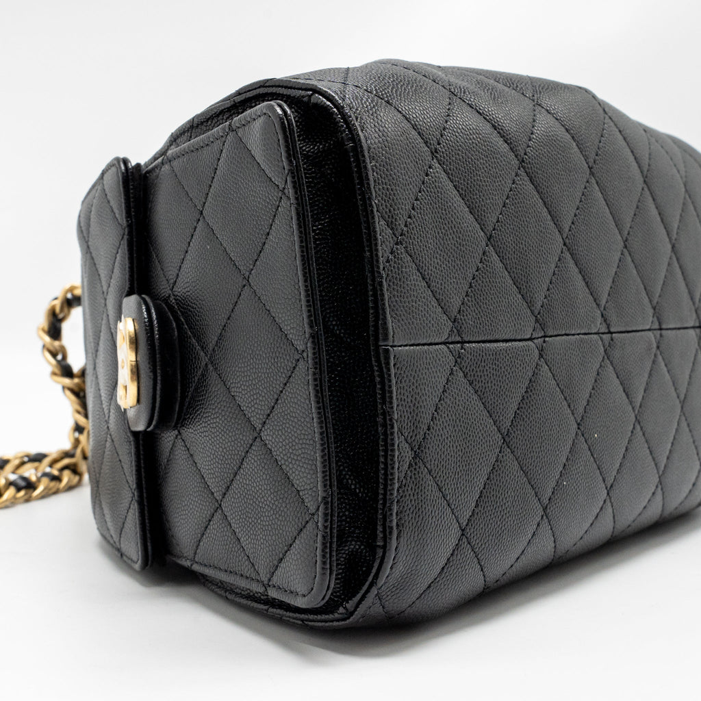 CHANEL SMALL 25 BAG CAVIAR BLACK GHW (MICROCHIP)