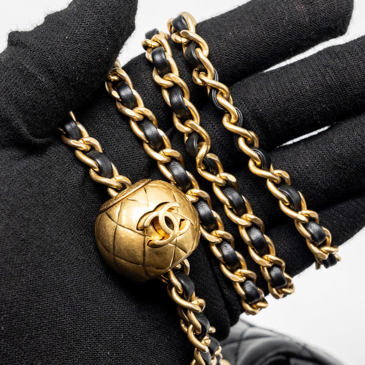 CHANEL PEARL CRUSH MINI SQUARE LAMBSKIN BLACK GHW (MICROCHIP)