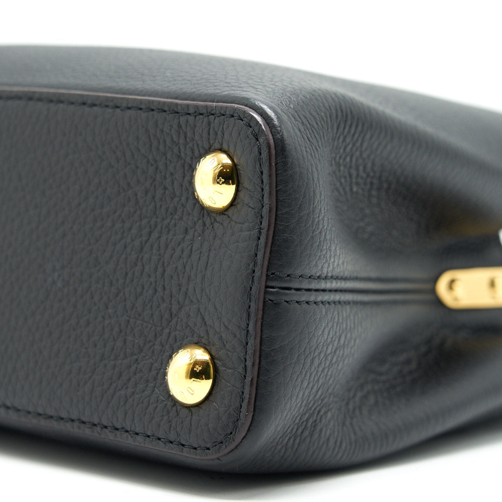 LOUIS VUITTON CAPUCINES BB BLACK