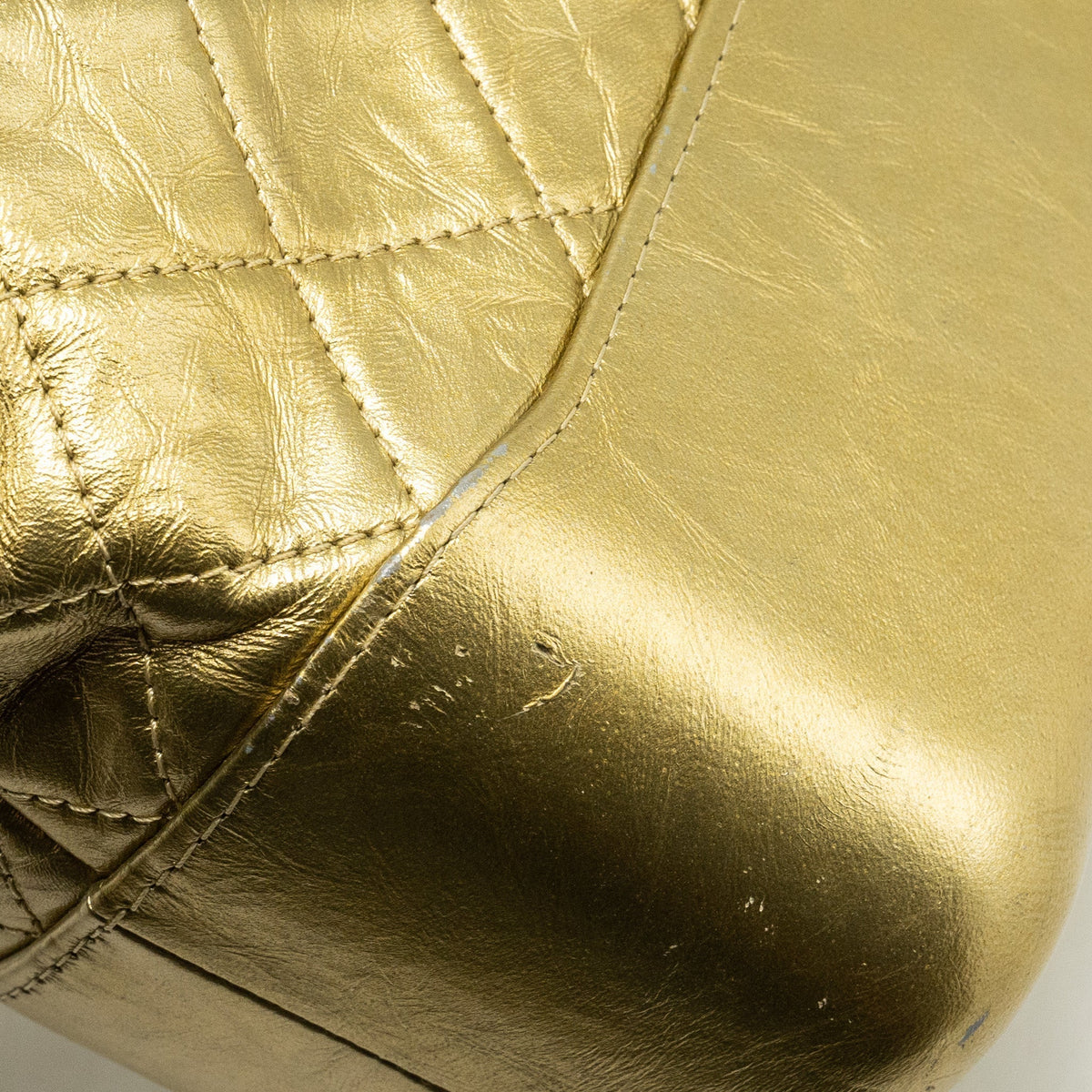 CHANEL GABRIELLE HOBO BAG CALFSKIN METALLIC GOLD MULTICOLOUR HARDWARE