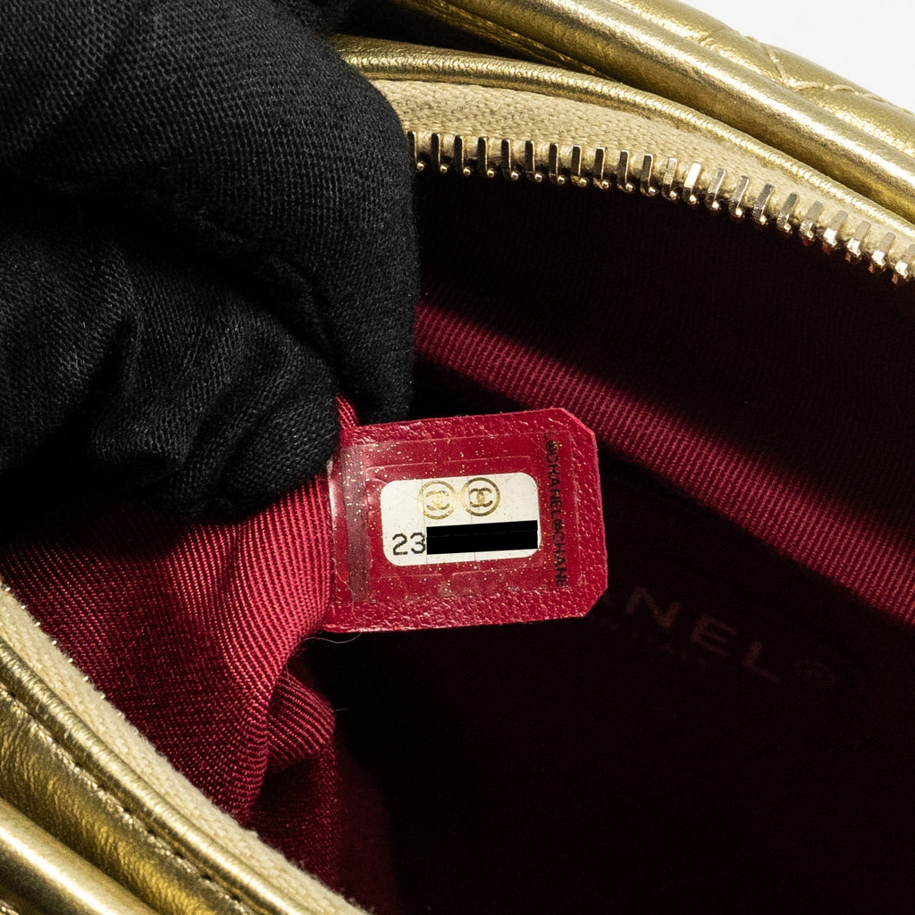 CHANEL GABRIELLE HOBO BAG CALFSKIN METALLIC GOLD MULTICOLOUR HARDWARE