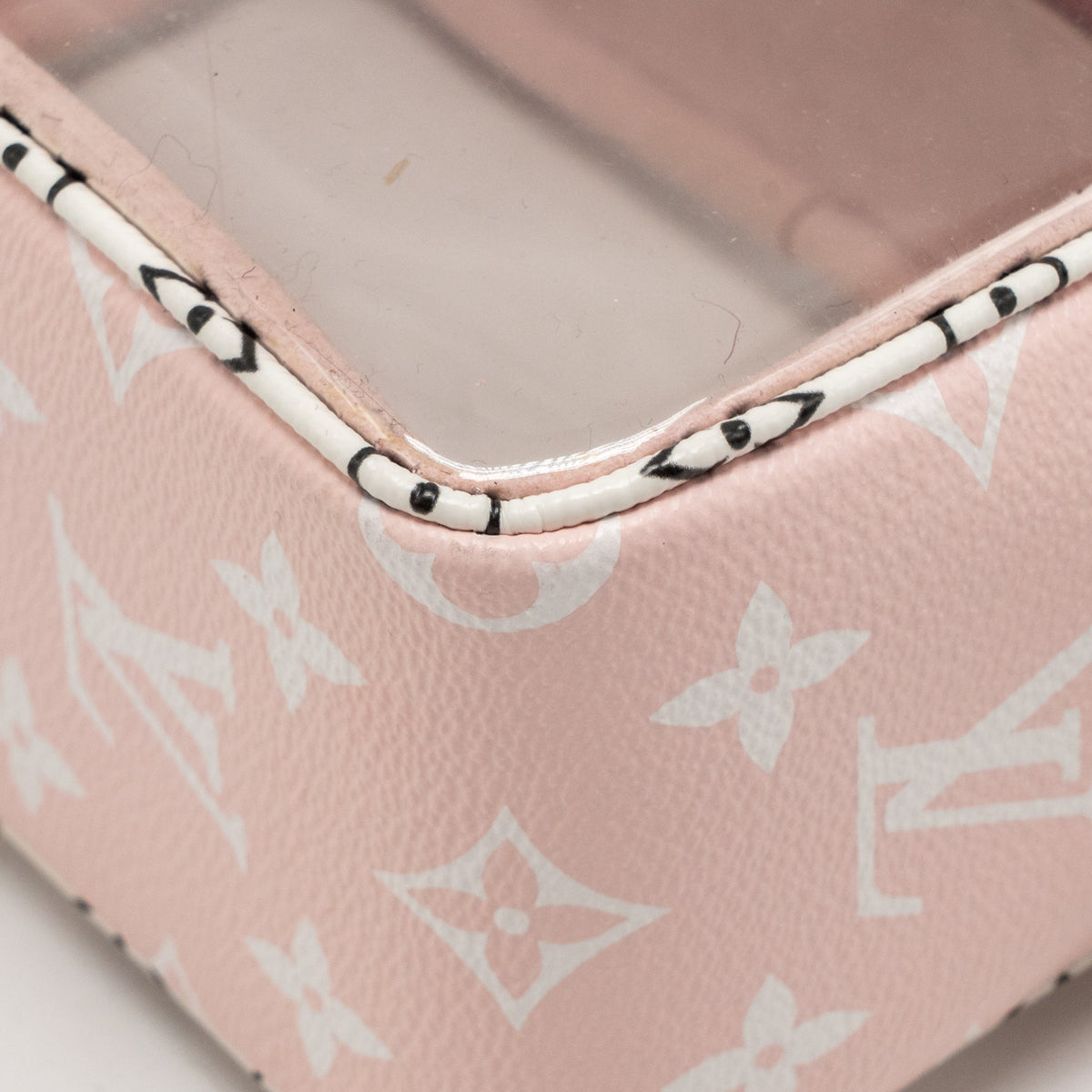 Louis Vuitton beach pouch monogram giant canvas/PVC multicolour GHW