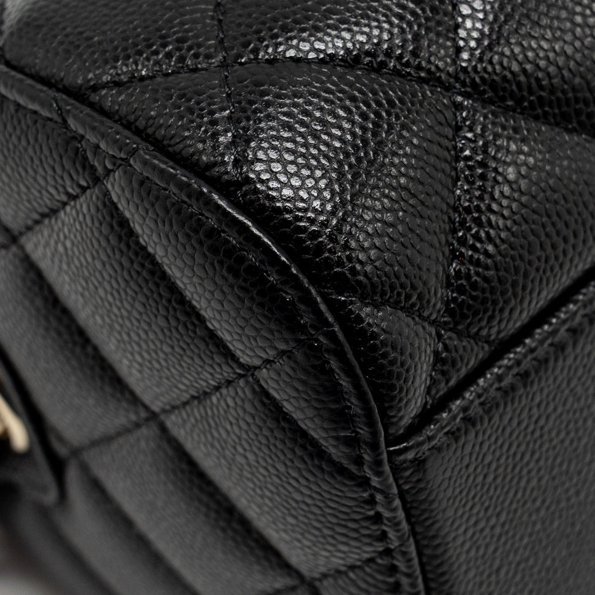 CHANEL 25P MINI BOWLING BAG CAVIAR BLACK LGHW (MICROCHIP)