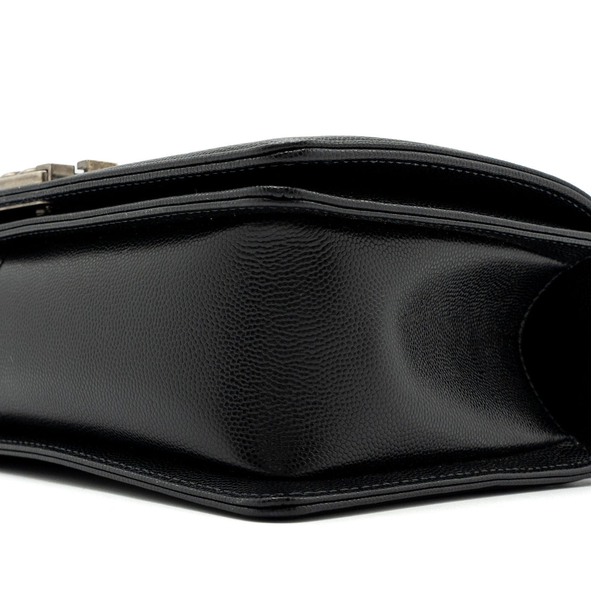 CHANEL MEDIUM BOY BAG CAVIAR BLACK RUTHENIUM SILVER HARDWARE(MICROCHIP)