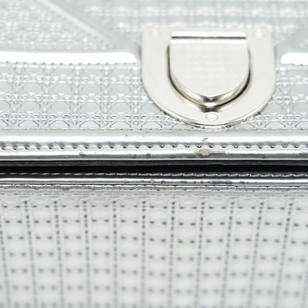 DIOR MEDIUM DIORMA METALLIC SILVER WITH SHW