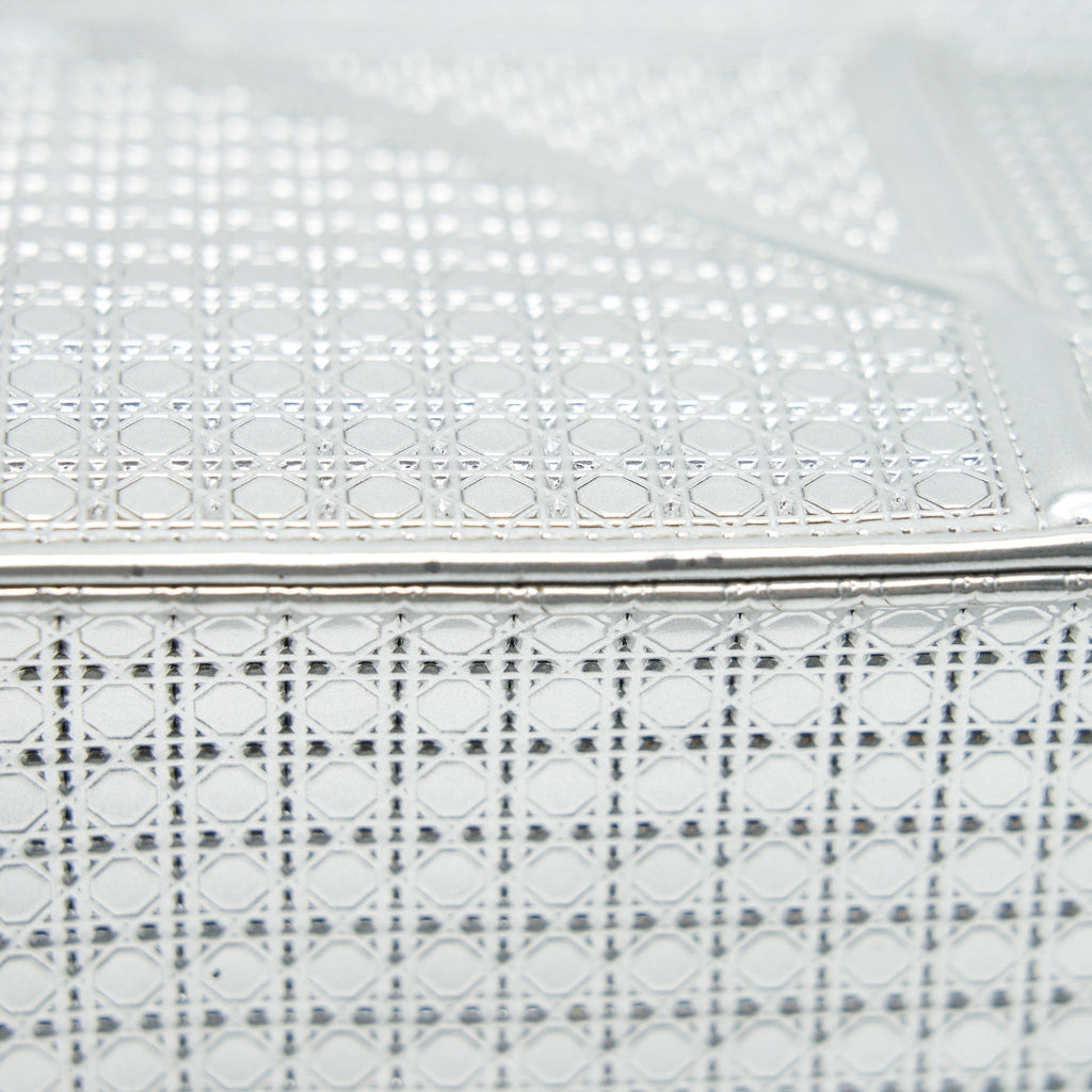 DIOR MEDIUM DIORMA METALLIC SILVER WITH SHW