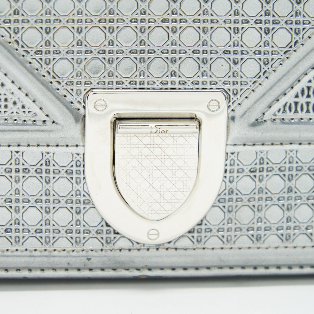 DIOR MEDIUM DIORMA METALLIC SILVER WITH SHW